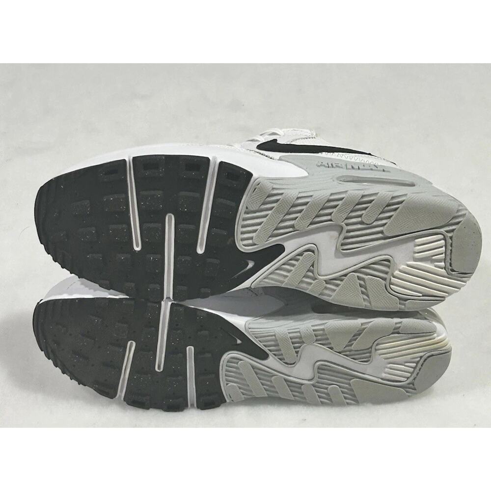 Nike Air Max Excee Women's Sneakers White/Black/Pure Platinum, Size US 10 - Picture 6 of 7